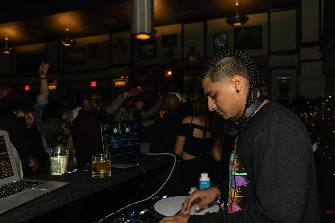 Trust the DJ w/ Mikey Offline